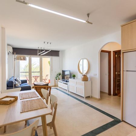 Bonito Apartamento En Primera Linea De Playa Estepona Exterior photo